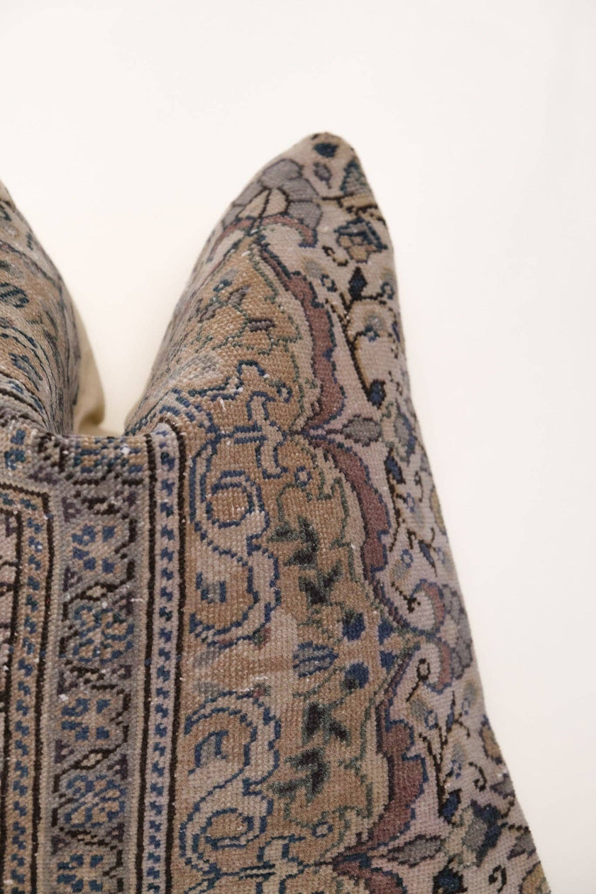 Suley Turkish Vintage Rug Pillow No.1 (20X20)