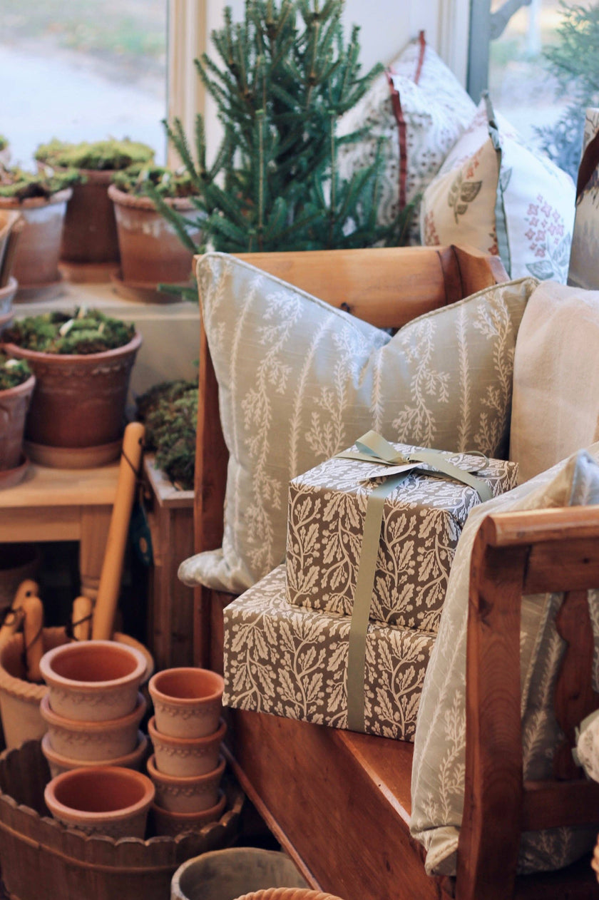 Acorn Wrapping Paper