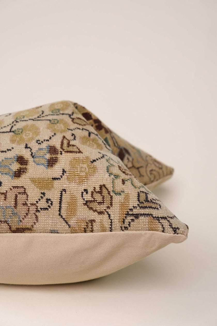 Jovy Turkish Vintage Rug Pillow No.1  (20x20)