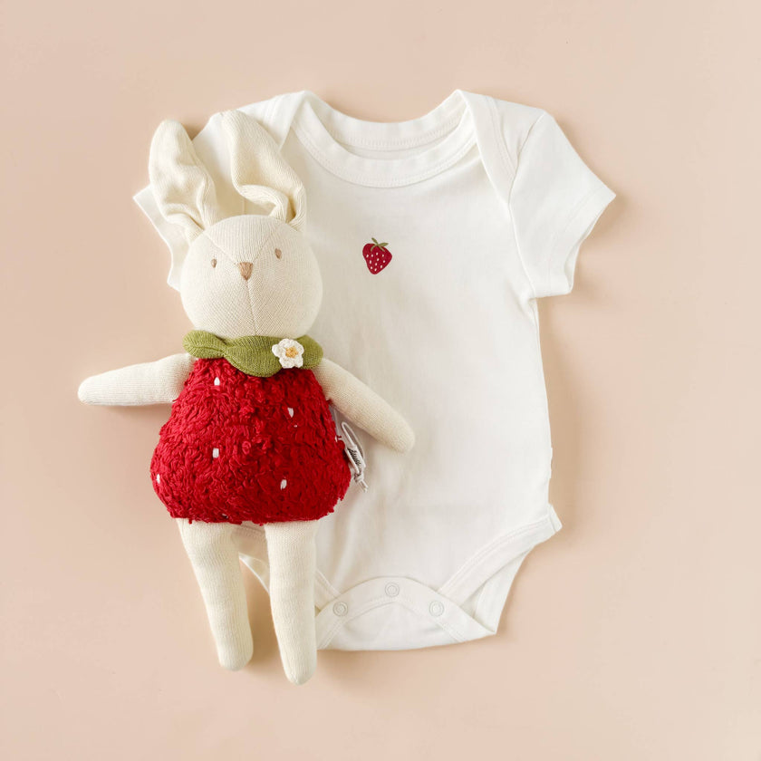 Organic Plush Bunny Strawberry