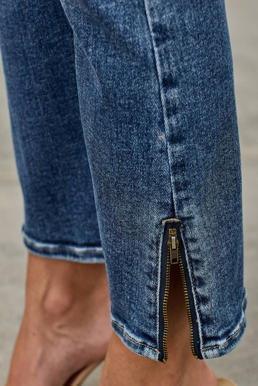 MID RISE SKINNY CROP