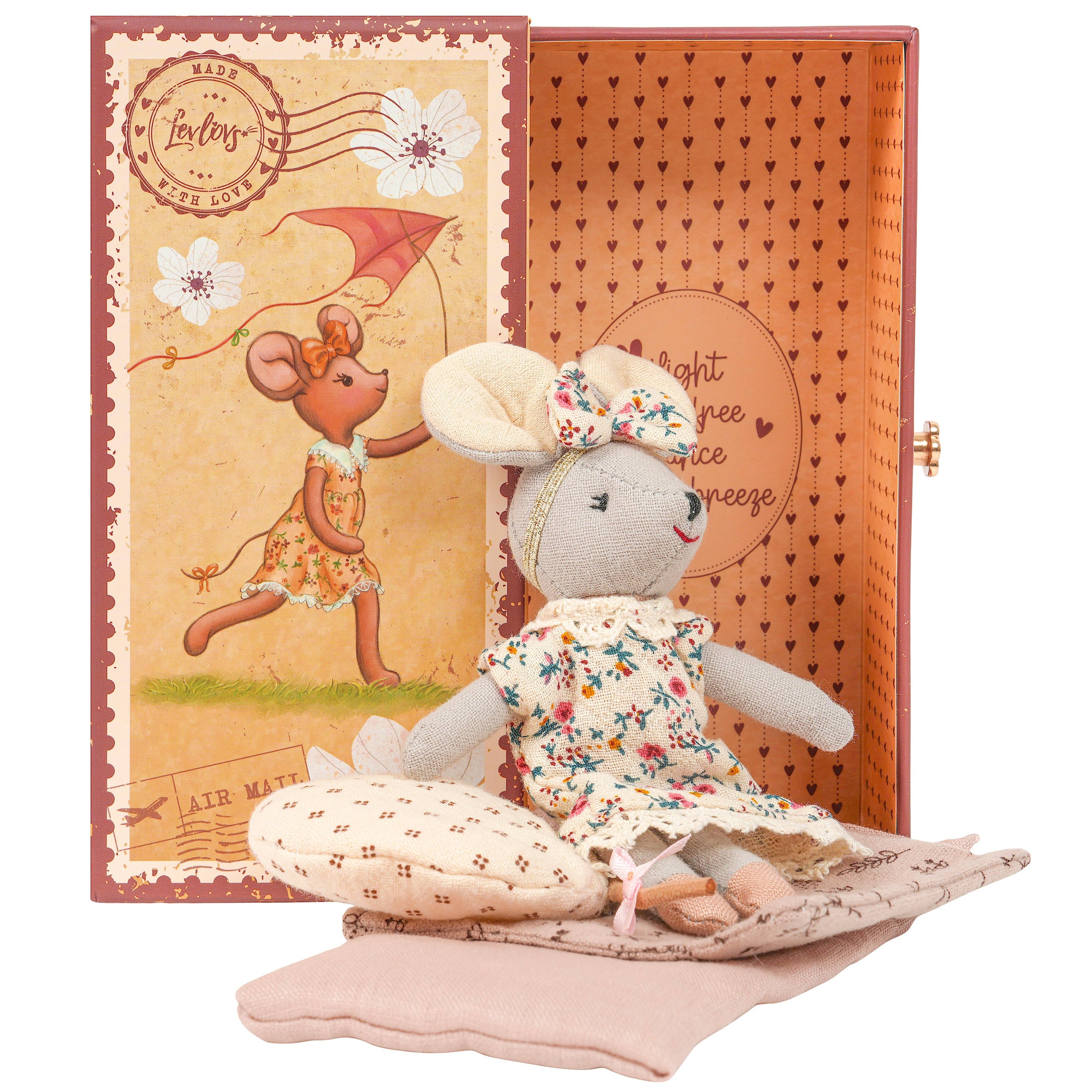 Levlovs Mouse Chloe in Stamp Holder Box with Bedding  
