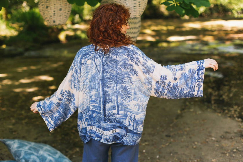 Let The Light In Printed Bamboo Crop Kimono