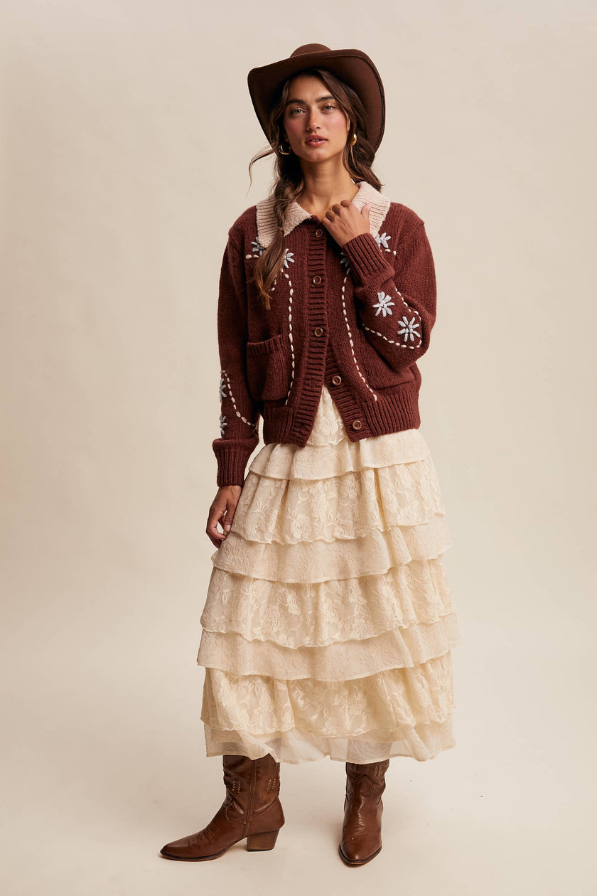 Embroidered Collar Knit Cardigan