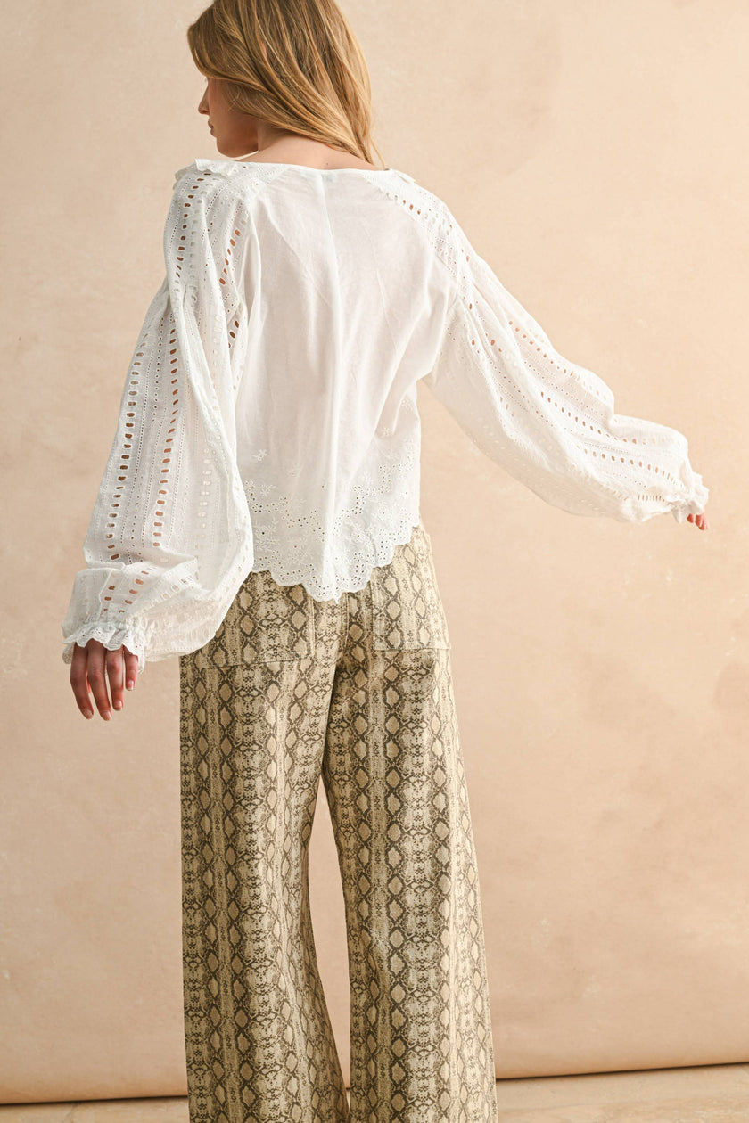 EMBROIDERY DETAIL LONG SLEEVE BLOUSE