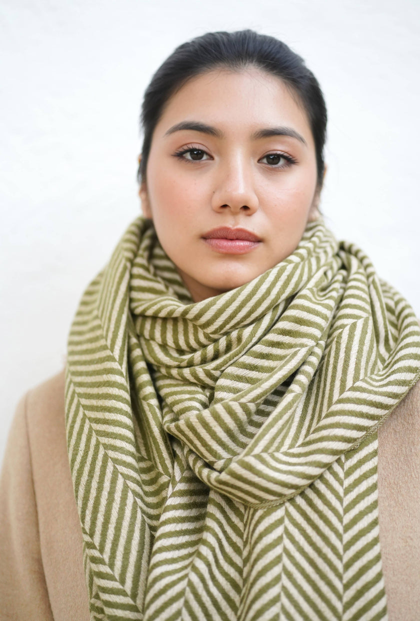 Cashmere Herringbone Stole Green 