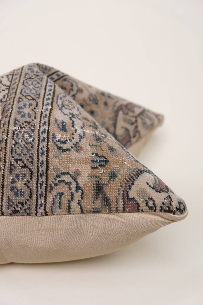 Suley Turkish Vintage Rug Pillow No.1 (20X20)