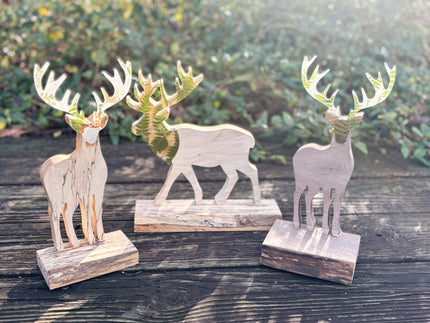 GD Handmade Resin, Wood, and Dried Floral Reindeer