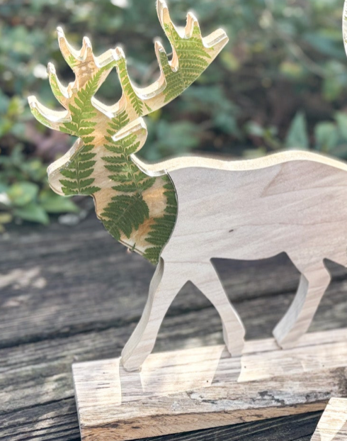GD Handmade Resin, Wood, and Dried Fern Reindeer