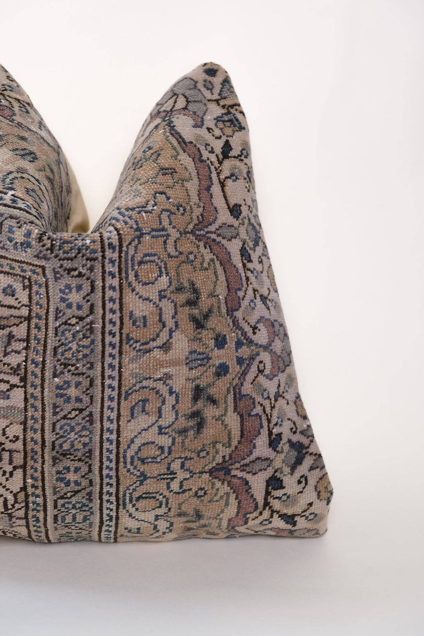 Suley Turkish Vintage Rug Pillow No.1 (20X20)