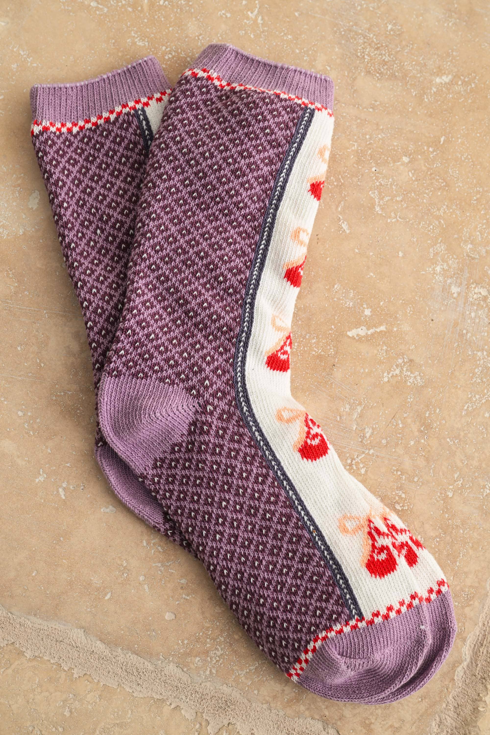 CHERRY AND MULTI PATTERN SOCKS