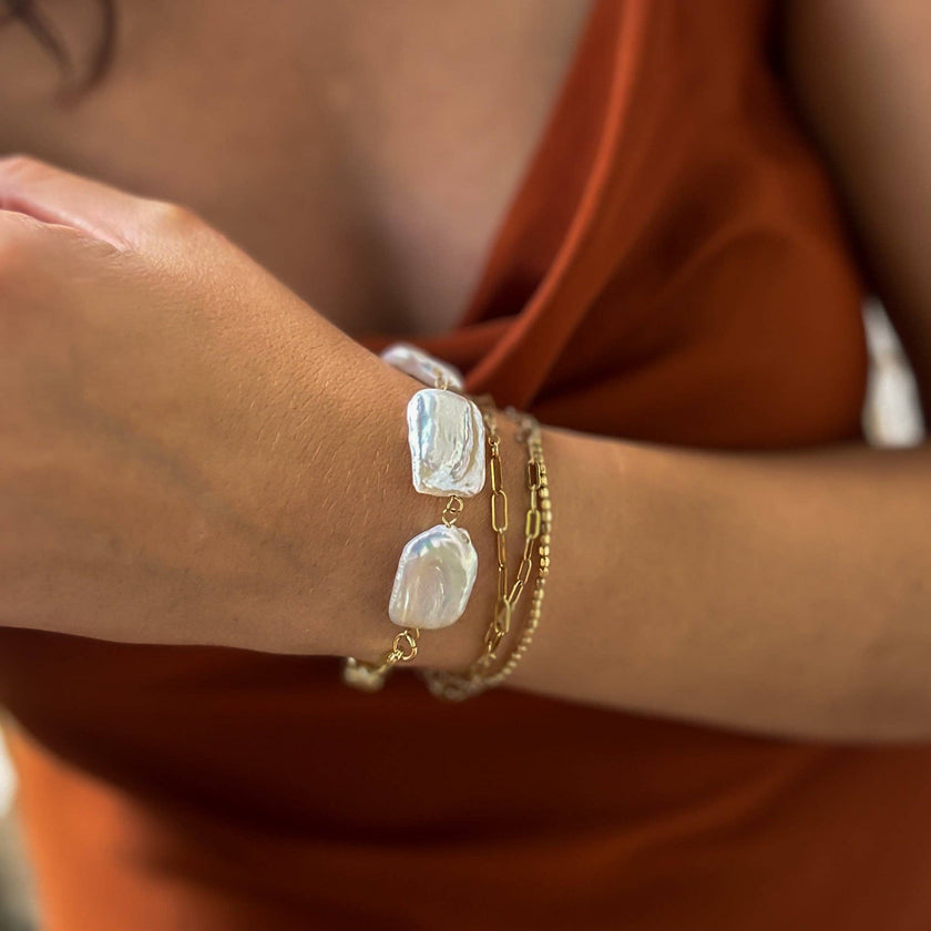 Bold Pearl Bracelet