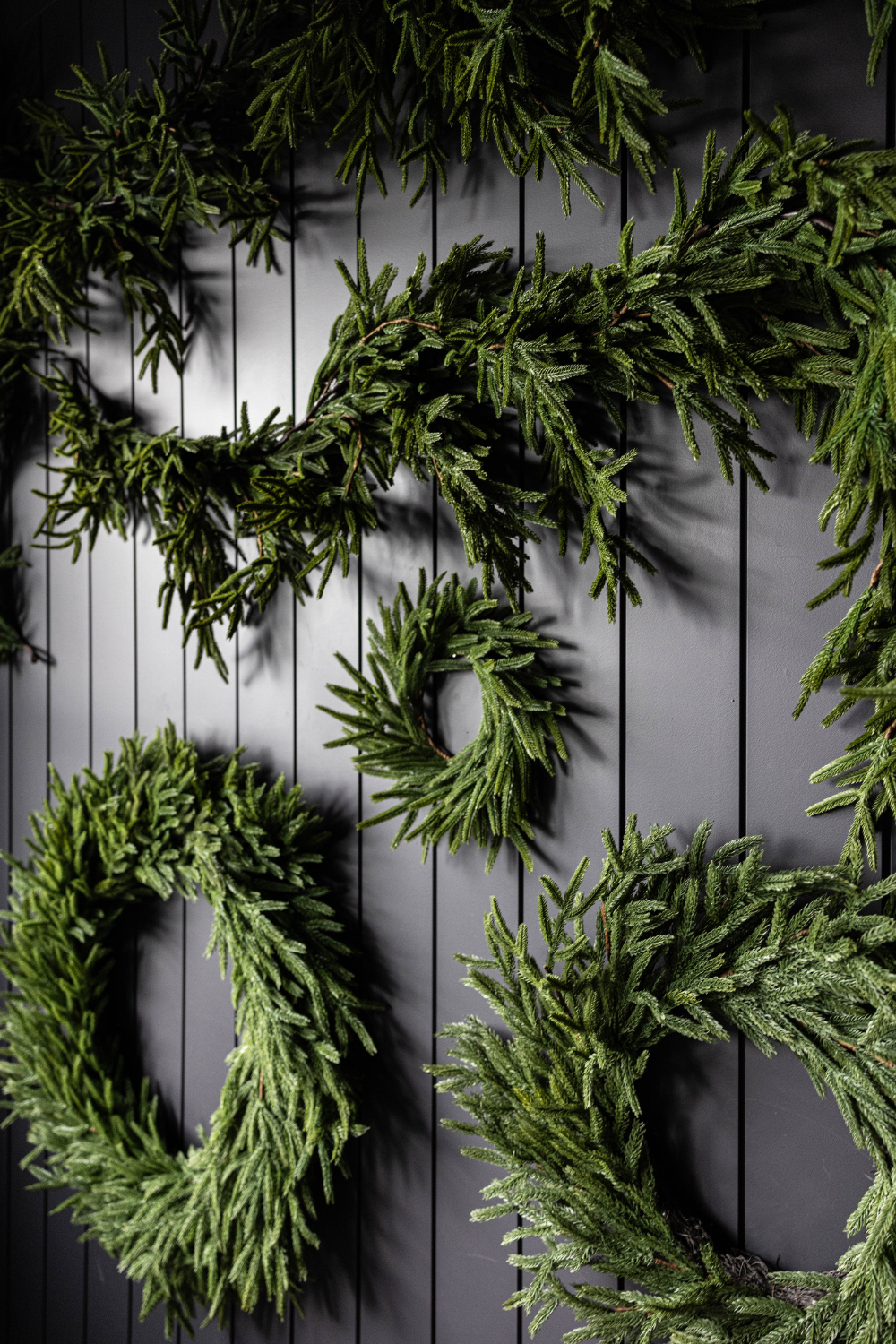 Norfolk Full Real Touch Wreath - 34