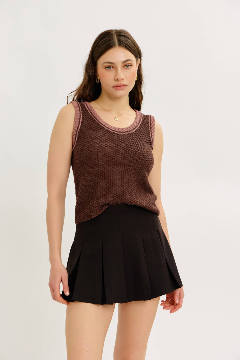 ALL DAY WEARABLE CRISP PLEATED TIMELESS MINI SKORT