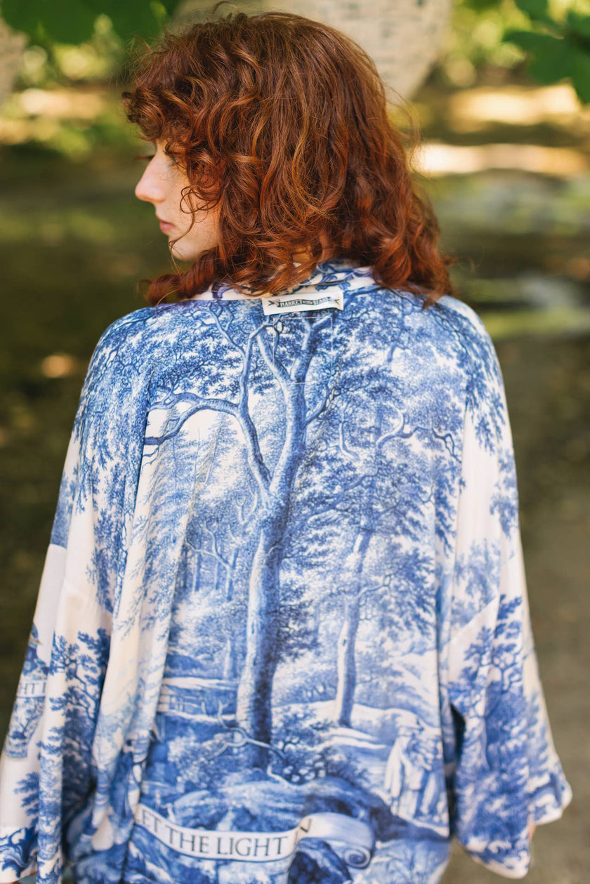 Let The Light In Printed Bamboo Crop Kimono