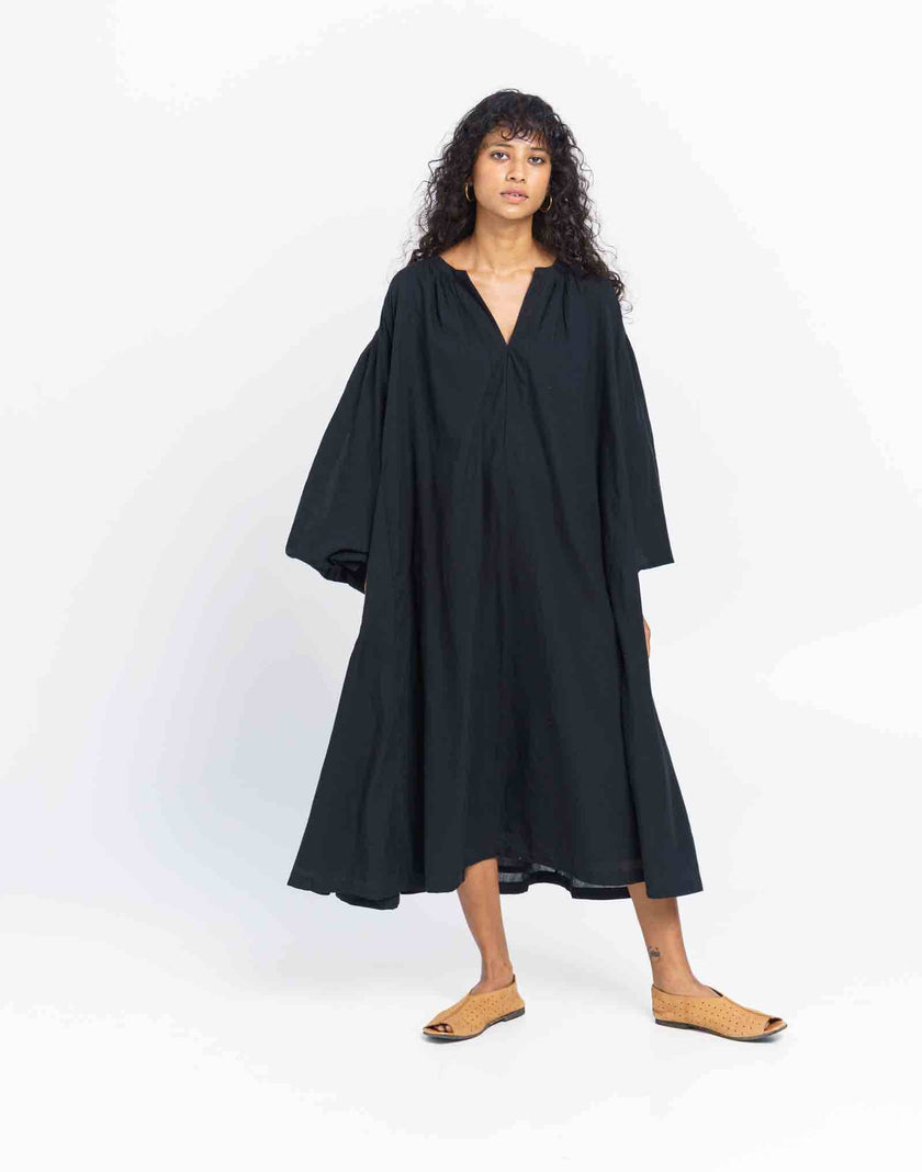 Free flowing relaxed midi dress