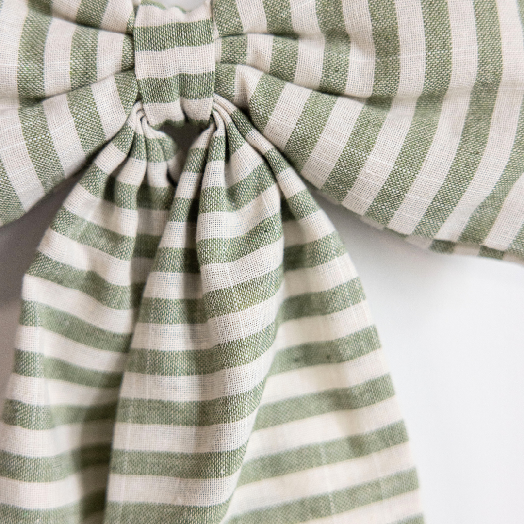 Bows Oversized Green Striped Fabric